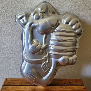 Hanna Barbera Scooby-Doo Wilton Cake Pan w/ Sandwich